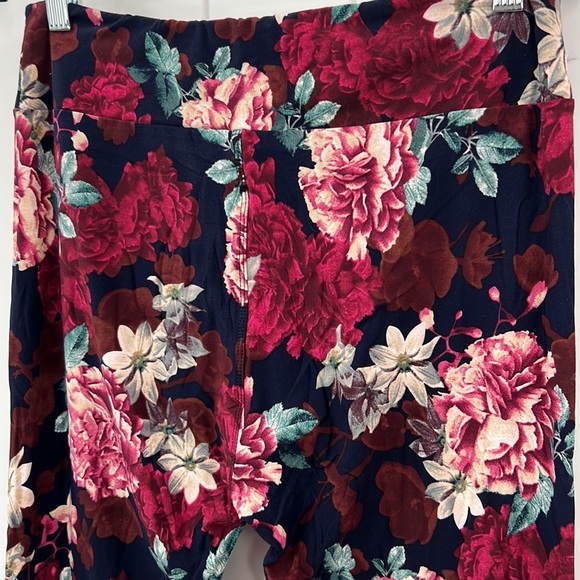 🆕Brand New Woman’s Plus Size Leggings Super Soft W/Stretch Lightweight Sz 12-22 - Picture 10 of 10